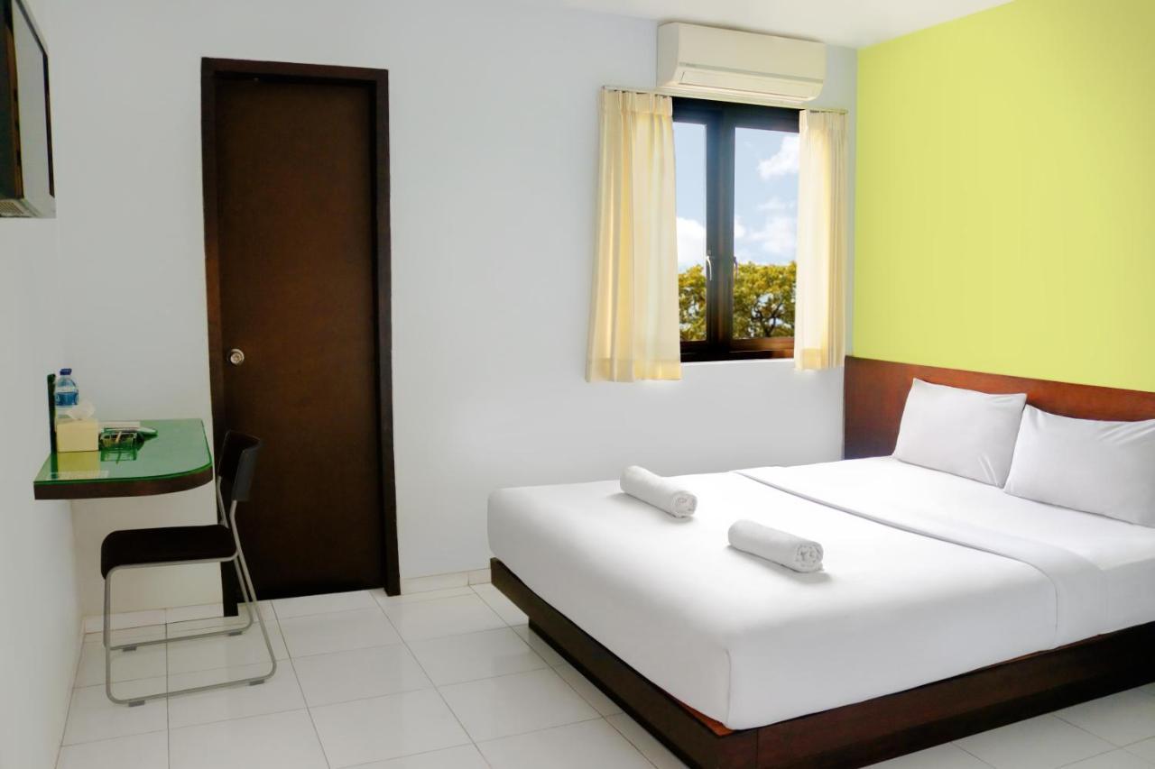 Legreen Suite Ratulangi Ambon Exterior photo